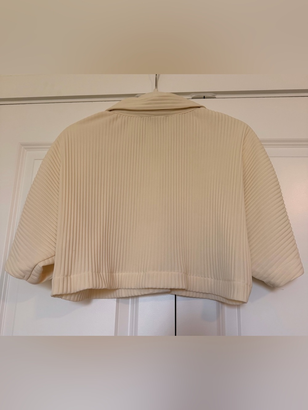 Lane 201 Ava Pleated Top and Pants Set - Picture 4 of 8